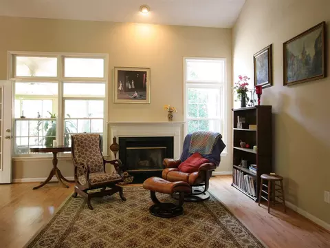 110 Crestpoint Ct, Cary, NC 27513 photo 9
