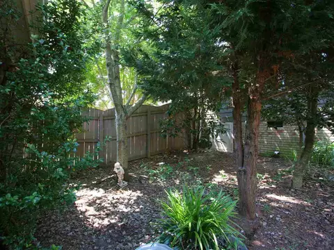 110 Crestpoint Ct, Cary, NC 27513 photo 24