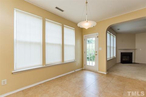8313 Rubblestone Path, Raleigh, NC 27613 photo 11