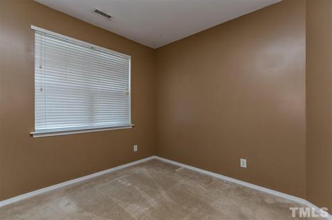 8313 Rubblestone Path, Raleigh, NC 27613 photo 4