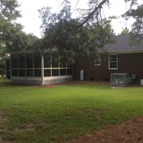 301 Marlowe Dr, Dunn, NC 28334 photo 9