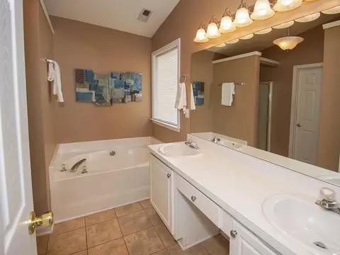 5 Bermuda Ct, Durham, NC 27703 photo 15