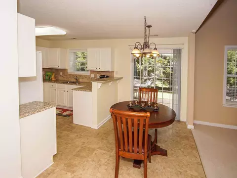 5 Bermuda Ct, Durham, NC 27703 photo 6