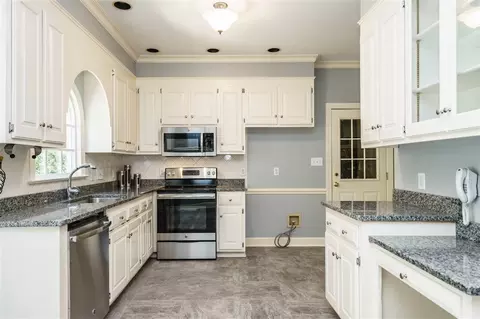 203 Custer Trl, Cary, NC 27513 photo 6