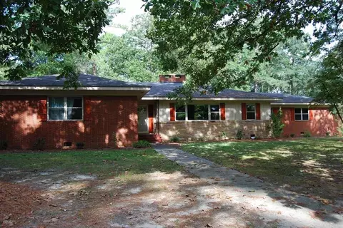 830 S First St, Smithfield, NC 27577 photo 1