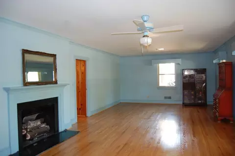 830 S First St, Smithfield, NC 27577 photo 9