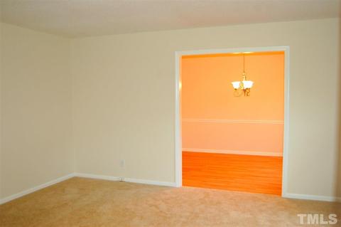 6006 Baird St, Durham, NC 27712 photo 9