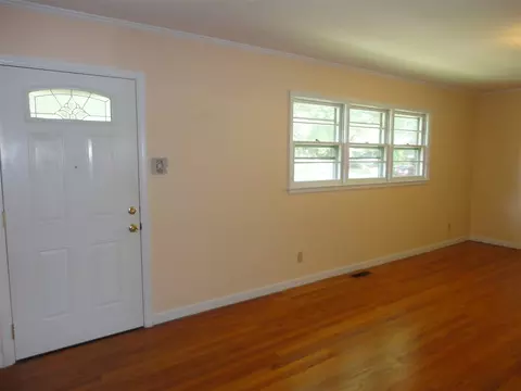 508 Tuggle St, Durham, NC 27713 photo 2