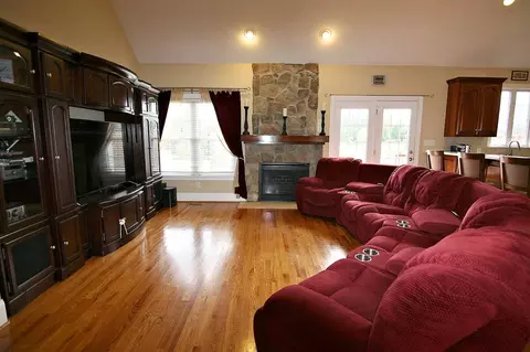 1091 Roberts Chapel Rd, Stem, NC 27581 photo 7