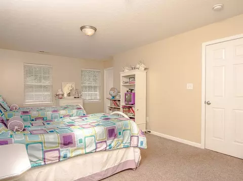 1905 Spring Creek Dr, Durham, NC 27704 photo 11