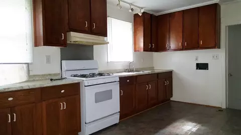 806 Simmons St, Durham, NC 27701 photo 8
