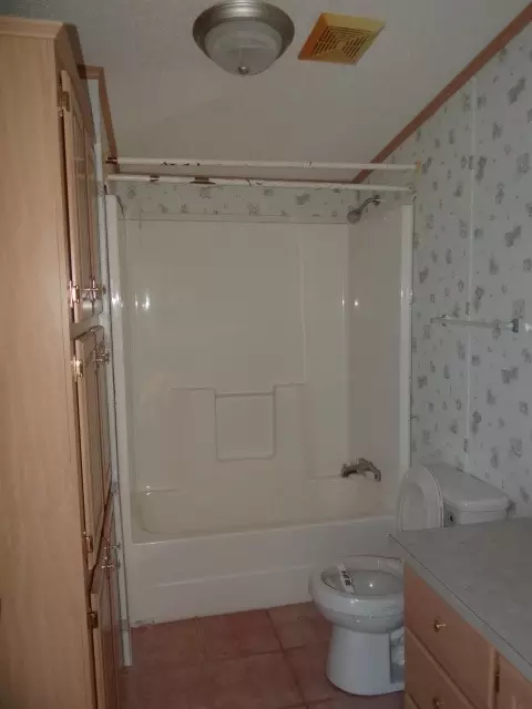 105 Hickory Dr, Spring Hope, NC 27882 photo 8