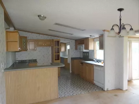 105 Hickory Dr, Spring Hope, NC 27882 photo 4