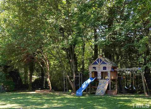400 Compton Rd, Raleigh, NC 27609 photo 2