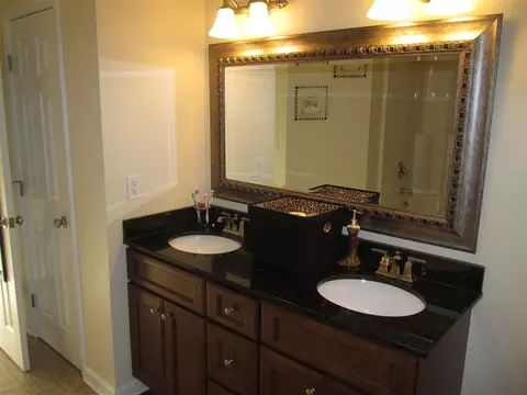 17 Ocean Ct, Durham, NC 27704 photo 9