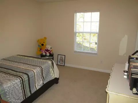 17 Ocean Ct, Durham, NC 27704 photo 11