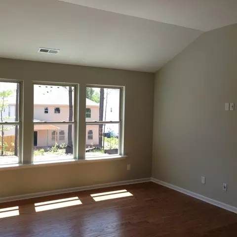 209 Foxborough Ln, Durham, NC 27703 photo 9