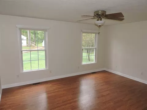 49 Epps Martin Rd, Roxboro, NC 27574 photo 6