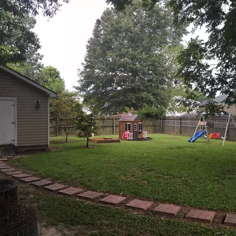 302 N 10th St, Erwin, NC 28339 photo 7