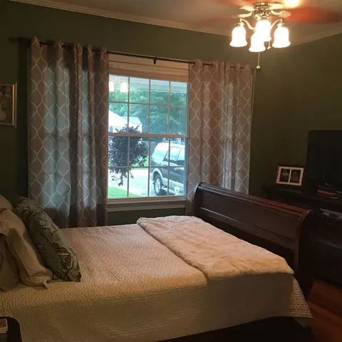 302 N 10th St, Erwin, NC 28339 photo 5