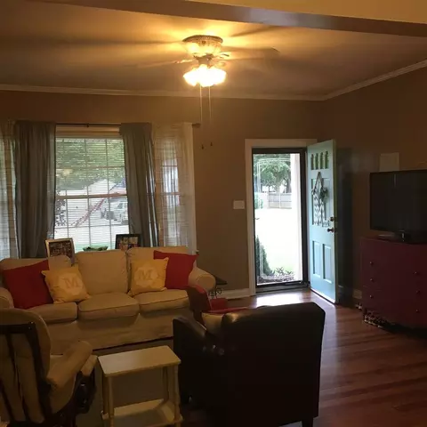 302 N 10th St, Erwin, NC 28339 photo 2