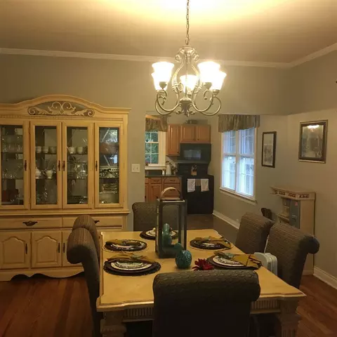 302 N 10th St, Erwin, NC 28339 photo 3
