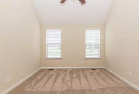 105 Mesquite Dr, Durham, NC 27703 photo 14