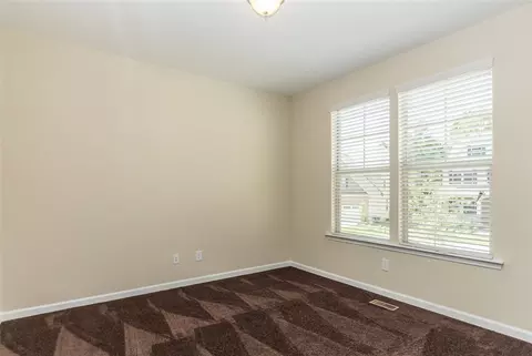 105 Mesquite Dr, Durham, NC 27703 photo 4