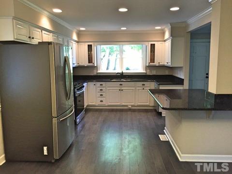 102 Silverridge Ct, Cary, NC 27513 photo 5