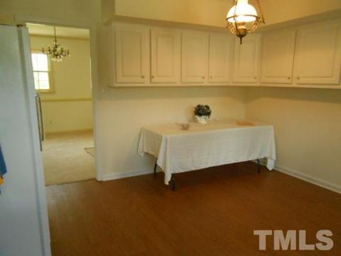 50 First St, Smithfield, NC 27577 photo 8