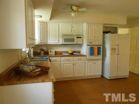 50 First St, Smithfield, NC 27577 photo 7