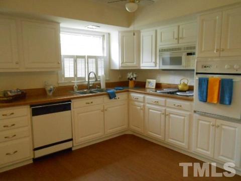 50 First St, Smithfield, NC 27577 photo 6