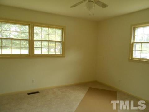 50 First St, Smithfield, NC 27577 photo 17