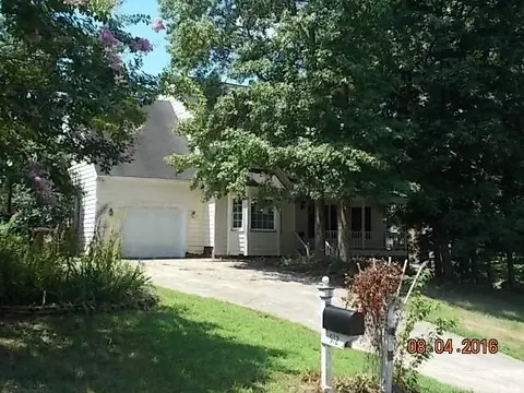 912 Fairlong Rd, Wake Forest, NC 27587 photo 1