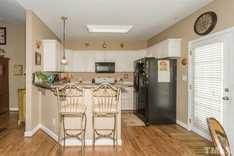 8012 Willow Croft Dr, Willow Spring, NC 27592 photo 11