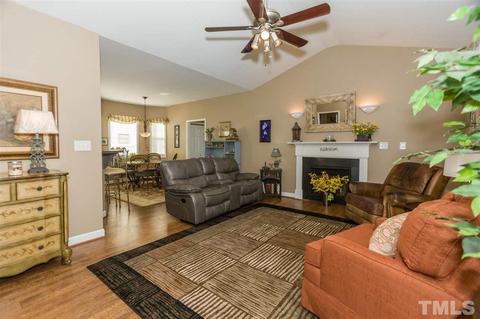 8012 Willow Croft Dr, Willow Spring, NC 27592 photo 5