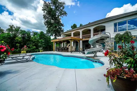 980 Crystal Forest Dr, Semora, NC 27343 photo 4