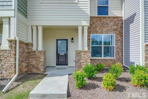 6 Bitterroot Dr, Durham, NC 27705 photo 1