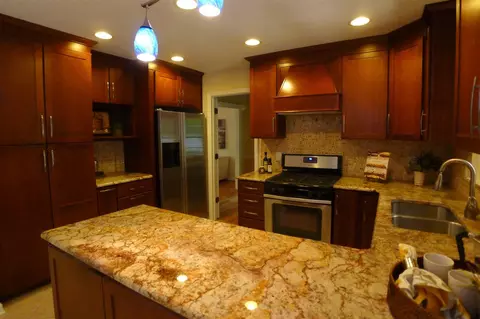 2829 Old Orchard Rd, Raleigh, NC 27607 photo 6