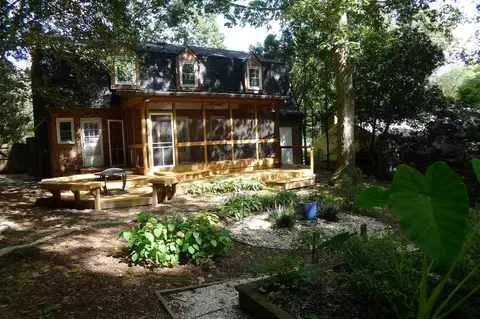 2829 Old Orchard Rd, Raleigh, NC 27607 photo 2