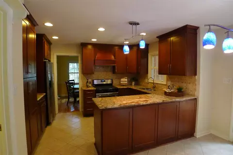 2829 Old Orchard Rd, Raleigh, NC 27607 photo 7