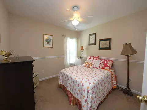 18 Epping Ct, Durham, NC 27703 photo 9