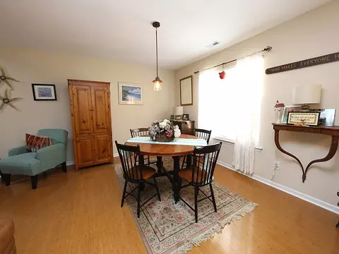 18 Epping Ct, Durham, NC 27703 photo 4