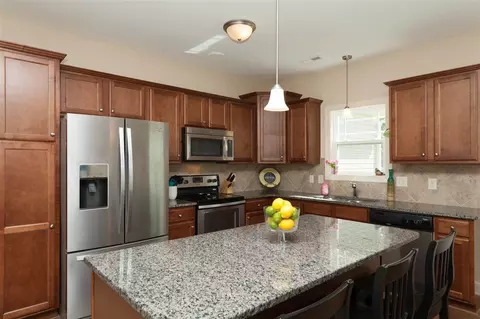 121 Telesto Cir, Garner, NC 27529 photo 5
