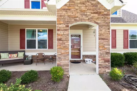 121 Telesto Cir, Garner, NC 27529 photo 2