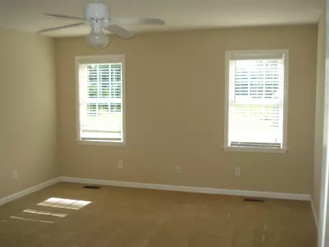 233 Wendy Pl, Benson, NC 27504 photo 12