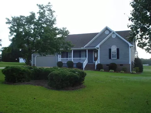 233 Wendy Pl, Benson, NC 27504 photo 1