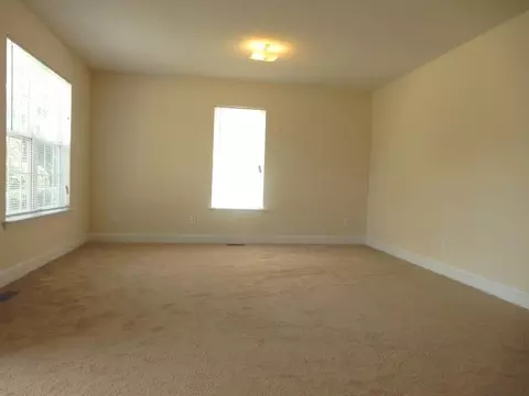 819 Hemlock Ave, Durham, NC 27707 photo 2