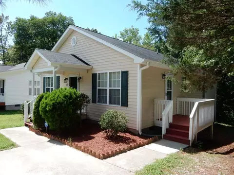 819 Hemlock Ave, Durham, NC 27707 photo 8