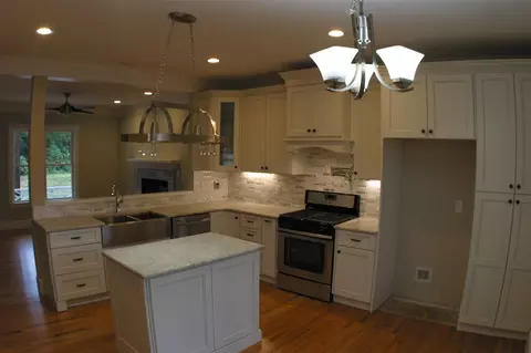 305 Mallard Ave, Durham, NC 27701 photo 8